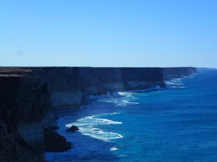 AUS_9